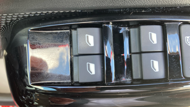 Citroen C3 1.2 PureTech Shine Plus 5dr Petrol Hatchback